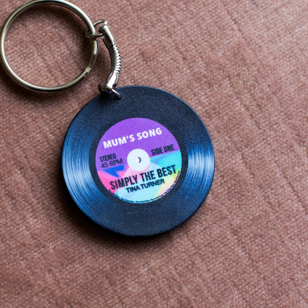 'Mum's Song' Personalised Vinyl Keyring for Mum - Of Life & Lemons®