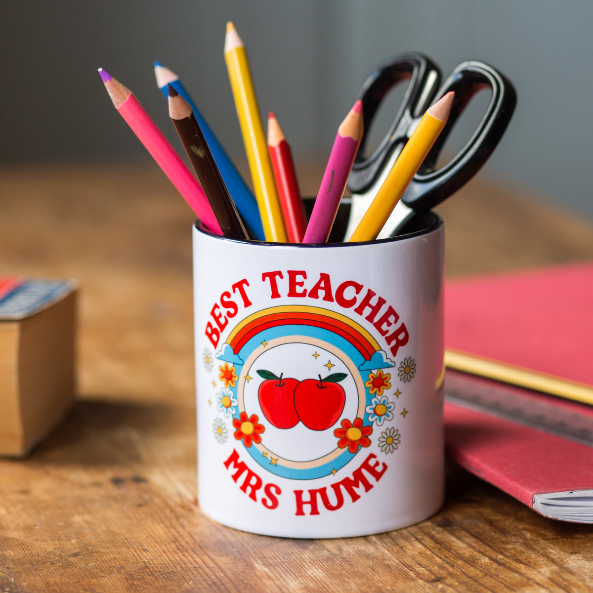 a personalised en pot for a teacher
